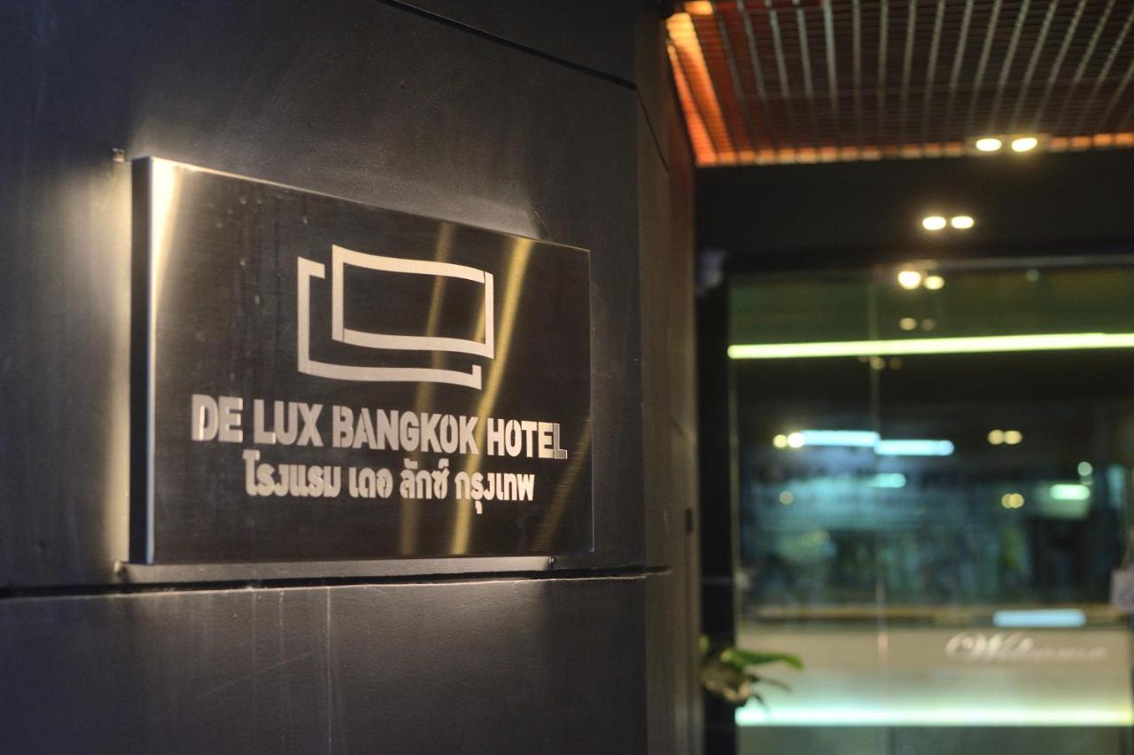 De Lux Bangkok Hotel Extérieur photo
