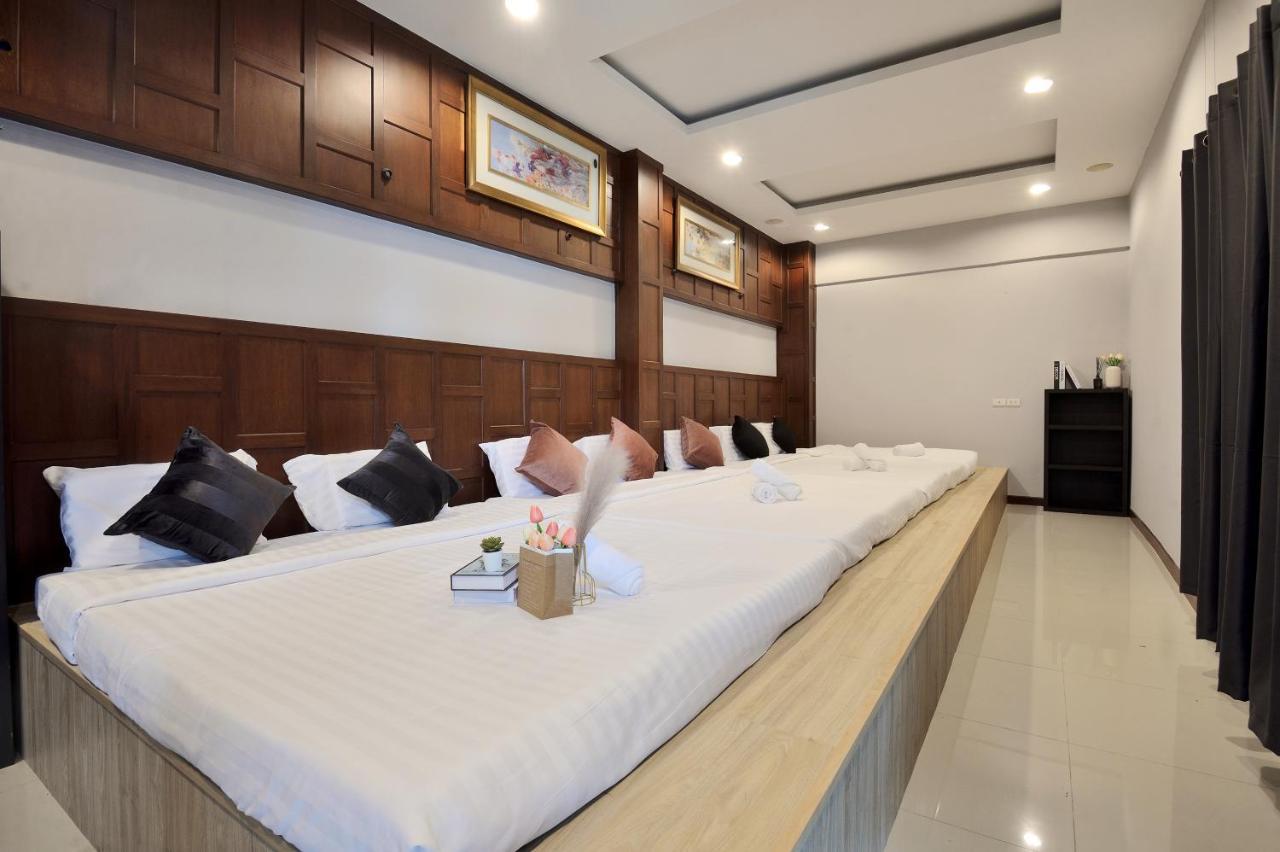 De Lux Bangkok Hotel Extérieur photo